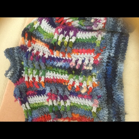 NORMA OF TORONTO VINTAGE COLLECTIBLE SWEATER - Picture 6 of 7